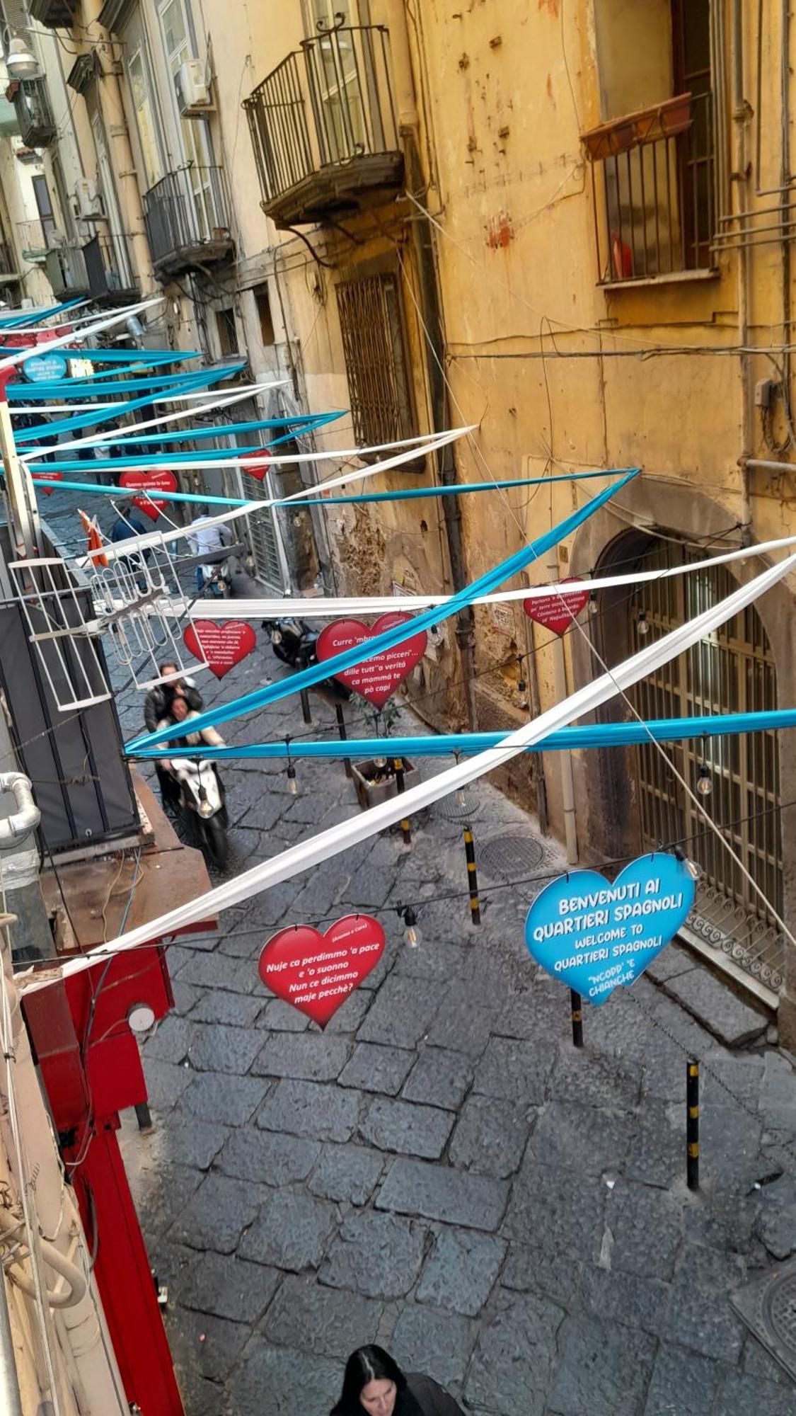 Piazza Carita' Centro Storico Daire Napoli Dış mekan fotoğraf